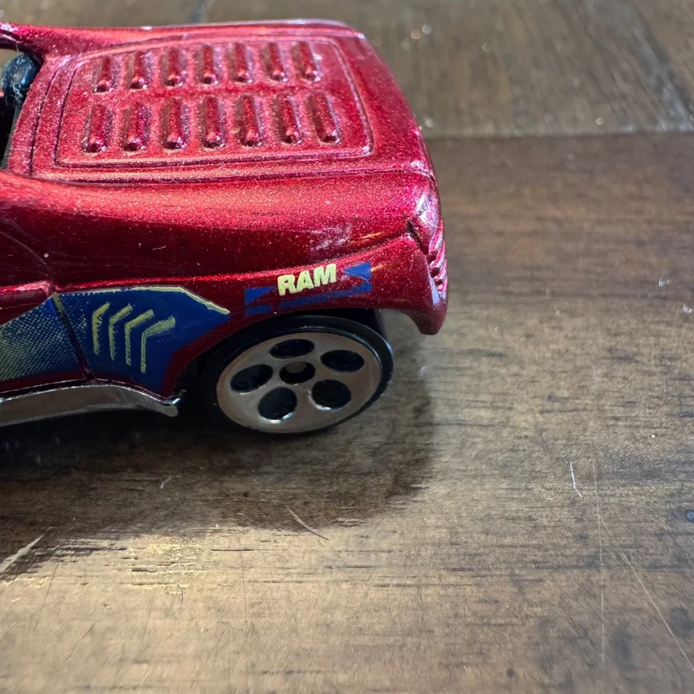Hot Wheels Demolition Man Ram 1993 Warner Bros Movie Car Metallic Red Diecast